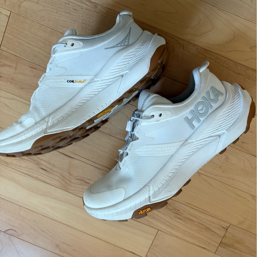 HOKA transport